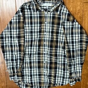 Size Medium LOFT black and gold button down shirt